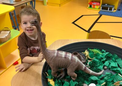 Dinosauři nás baví